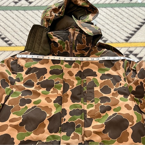 Vintage Trophy Club Camo Insulated Hunting Jacket by Hilton Field - Picture 6 of 16